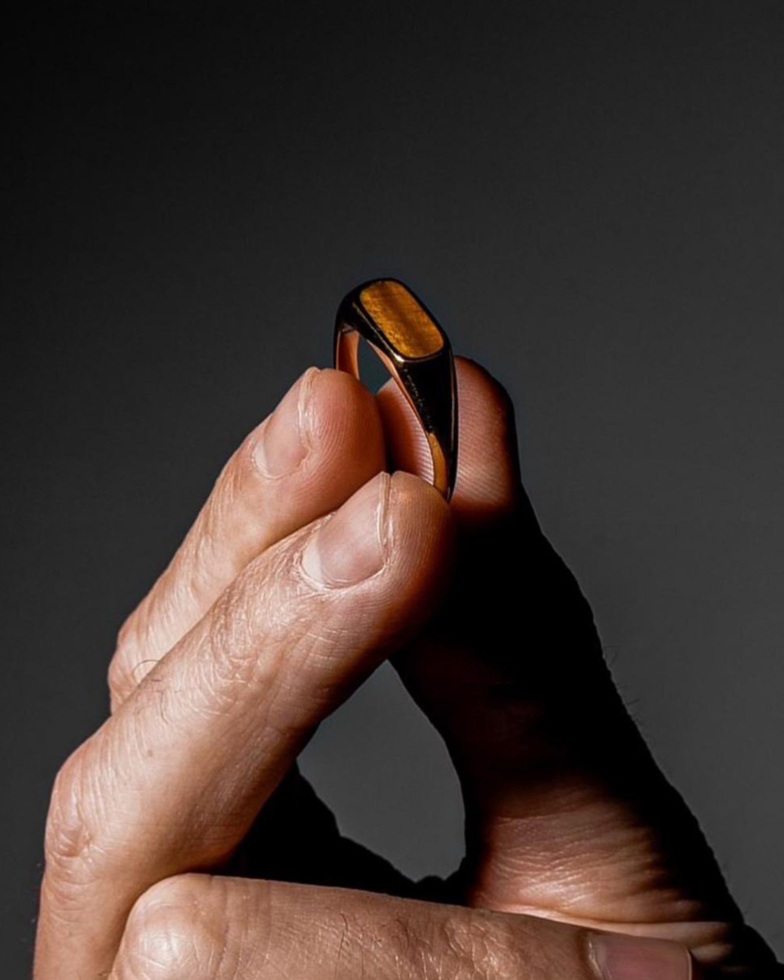 Close-up of the tigers eye stone